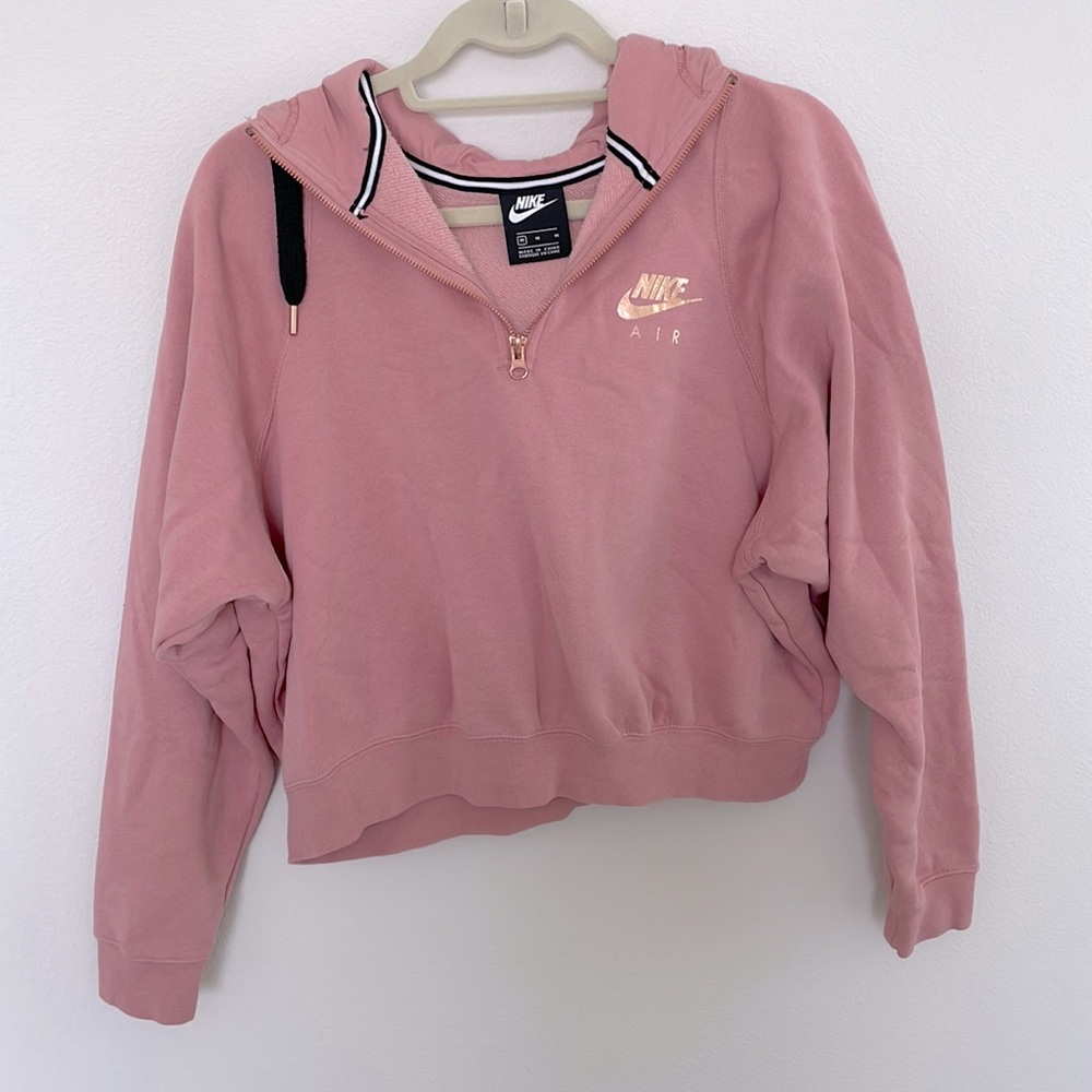 Nike women’s cropped hoodie quarter zip -size M